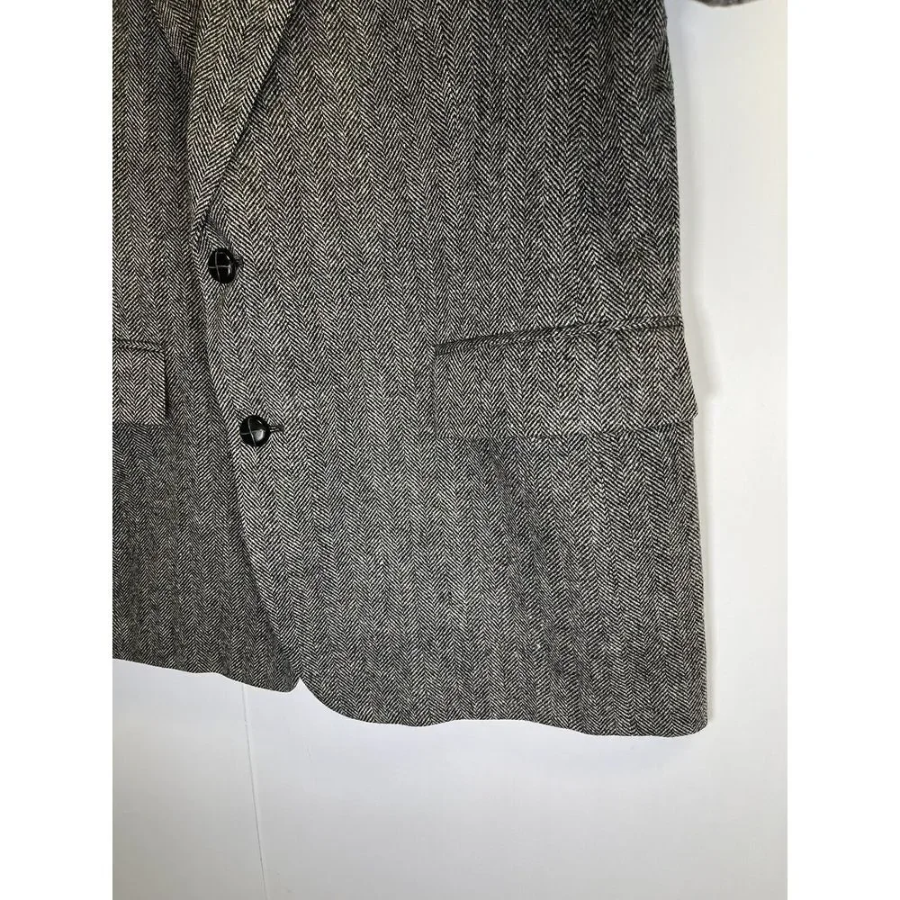 Oakton Men's Black/Gray Herringbone Blazer 44R Lined Tailored In U.S.A $395‎
